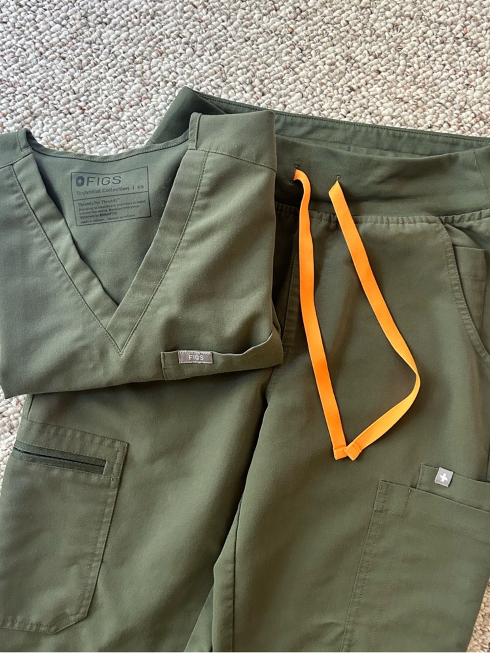 Figs Olive Green Scrub Top and High Waisted Pants XS
